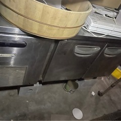 一枚扉のコールドテーブル
の画像