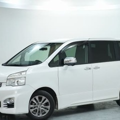 【オトロン17店舗展開中！】トヨタ　ヴォクシー　ZS煌2