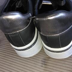 女性用スニーカーの画像