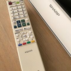 シャープ テレビ LED AQUOS LC-32J9 [32インチ ホワイト系]【ジャンク】の画像