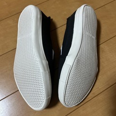 新品未使用のスリッポンの画像