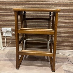 脚立型家具の画像