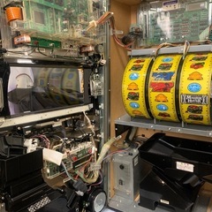パチスロ機　モンスターハンター月下雷鳴の画像