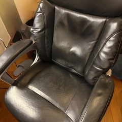 オフィスチェアの画像