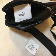 プーマ【PUMA】　エナメルマットクロスバック　「ワンショルダーバック」未使用品の画像