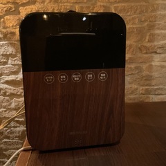 【高性能】　ハイブリット式デザイン加湿器　アイリスオーヤマ