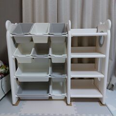 おもちゃ収納ラック　4段　天板付き