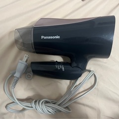 【取引中】Panasonic EH-NE3A ヘアドライヤー 1...
