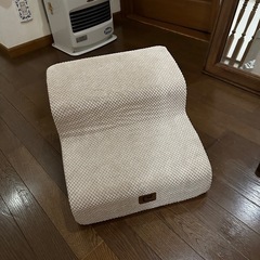 【更に値下げ】愛犬用階段の画像