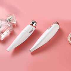 アイマッサッージャー ほうれい線 目元 たるみ 目尻 シワ 美顔器の画像