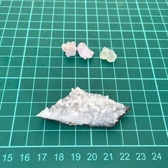 水晶　原石　セットの画像