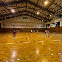 中学校自体が休校になってるので、体育館自体も使えないのでお休みです。次回の行橋バスケットボールサークルは2月5日（水）行橋市立仲津中学校中学校体育館、19時から21時　なんですが、雪の状況次第ではお休みになります。 - 北九州市