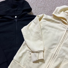 美品GU110cmパーカー2枚セットの画像
