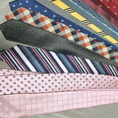 [よりどり１本200円]NINA RICCI、NICOLEなどネクタイの画像