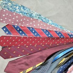 [よりどり１本200円]NINA RICCI、NICOLEなどネクタイの画像