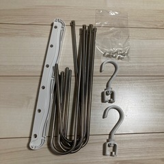 スラックスハンガー　ズボンハンガーの画像