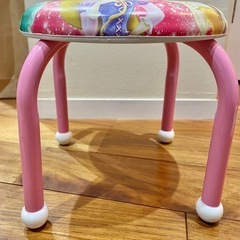 ディズニープリンセス　幼児用椅子　　の画像