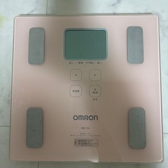 オムロン　体重計　体組成計　ピンク　bmiの画像