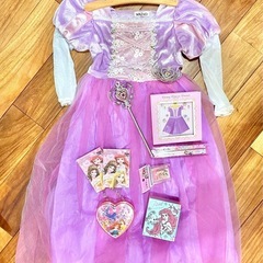 ディズニーラプンツェルドレス他プリンセスセット