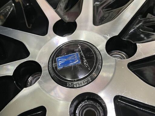 ヤリスなどにスタッドレスセット！新品スタッドレス TOYO GIZ2 185/60R15に中古ブラックポリッシュホイールセット！フィット、インサイトも