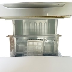 2ドア冷蔵庫 YAMADA 2018年製 YRZ-F15E1 156L ホワイト 一人暮らし 動作確認済み 傷あり 【ジ 0204-07】の画像