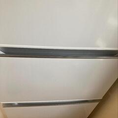 ハイセンス 【右開き】282L 3ドアノンフロン冷蔵庫 ホワイト HR-D2801W [HRD2801W]【RNH】【KNSHA】の画像