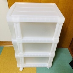 収納ボックスの画像