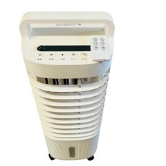 ☆2/9まで限定価格☆コンパクト冷風機 2020年製 株式会社シィー・ネット CRF 201WHリモコン付き 動作確認済み ホワイト おしゃれ 小型家電 テープ跡あり【ジ 0204-08】の画像