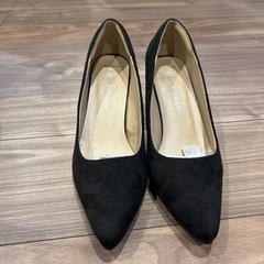 パンプス　新品　24センチの画像