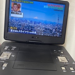ポータブルDVDプレイヤー