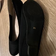 歩き易いローヒール黒 未使用23～23.5の画像