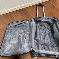 キャリーケースの画像