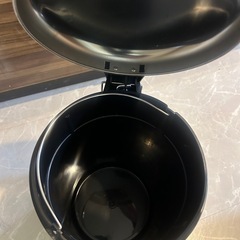 ゴミ箱の画像