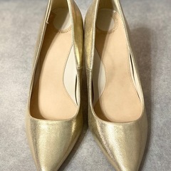 【新品】RANDA ゴールド ポインテッドトゥ ハイヒール 25.0cm 【セット割あり】
の画像