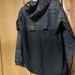 OAKLEY オークリー ウィンドジャケットの画像