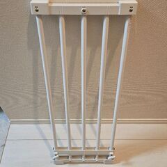 ニトリ　ポールスライド棚　突っ張りの画像