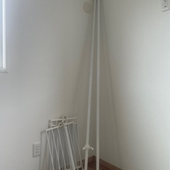 ニトリつっぱりラック ヒルデ（ホワイト）の画像