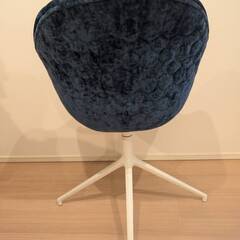 【値下げ！！】BoConcept　ADELAIDE チェア (回転ベース付き)の画像