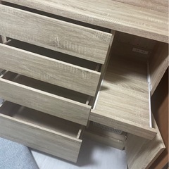 LOWYA食器棚の画像