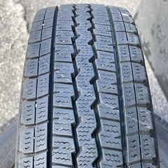 1013-5)はめ替え込！155/80R14 88/86N LTダンロップスタッドレス中古2本セット！の画像