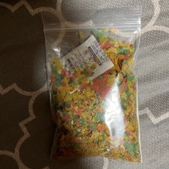 熱帯魚の餌 17ｇの画像