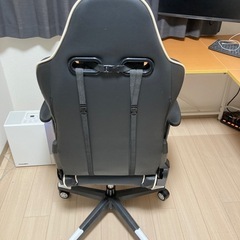 GTRACINGゲーミングチェアの画像