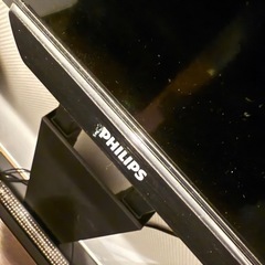 PHILIPS フィリップス 40インチ ディスプレイ　モニター　スタンド付の画像