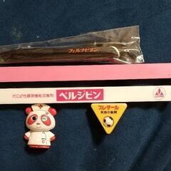 差し上げます　文房具　販促品　テープのり　マグネット４種　ボールペン1本の画像