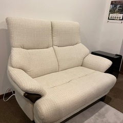 2人掛け布製ソファ　座り心地◎ 座面ポケットコイルの画像