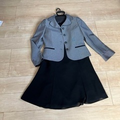 服/ファッション スーツ レディースの画像