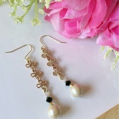 『セット売り』ロングチェーンの大ぶりピアス『おまけ付き』の画像