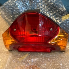 アドレスv125g テールレンズ