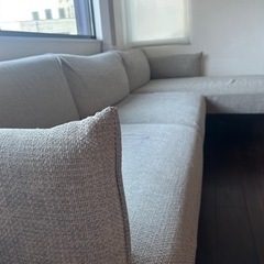 IKEA4人掛けソファ寝椅子付き
