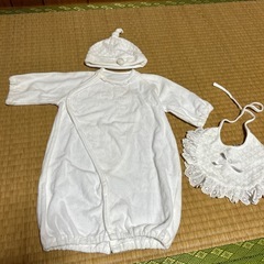 ベビー用ロンパンス、帽子、スタイの3点セット
の画像